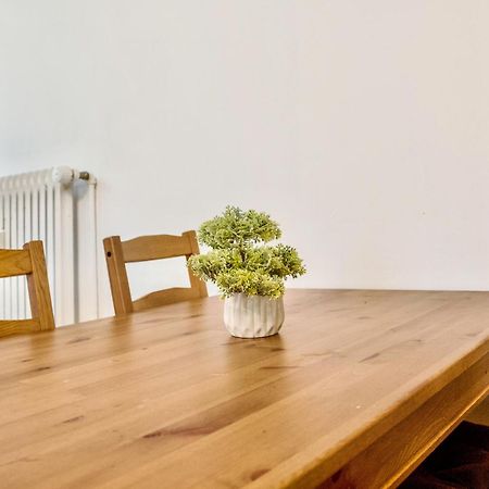 Charmante Altbauwohnung In 본 외부 사진